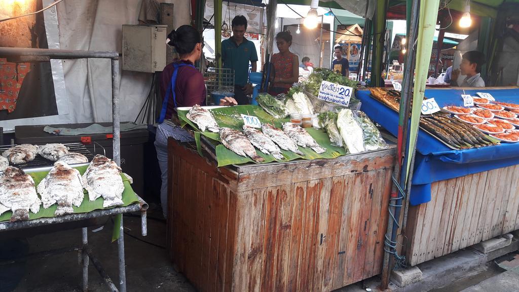 Casanova Inn Pattaya Eksteriør bilde